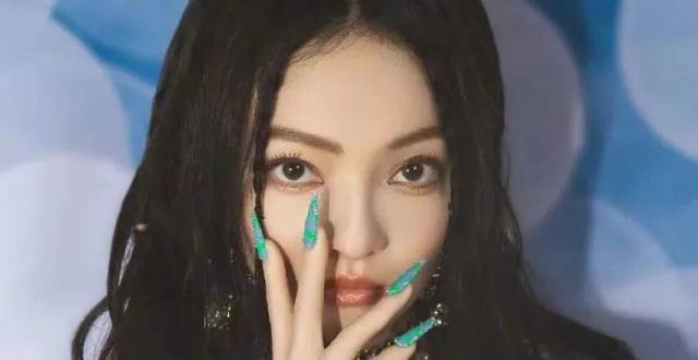 这首歌，或许只有她敢翻唱